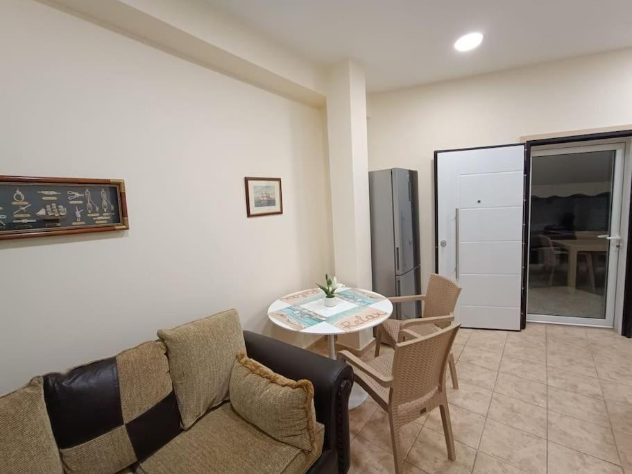 Athens Sky Suites 1 Pireus Zewnętrze zdjęcie
