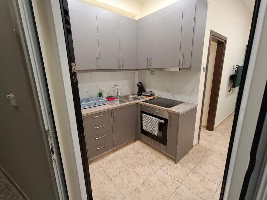 Athens Sky Suites 1 Pireus Zewnętrze zdjęcie